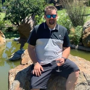 Meet your Posher, Steven